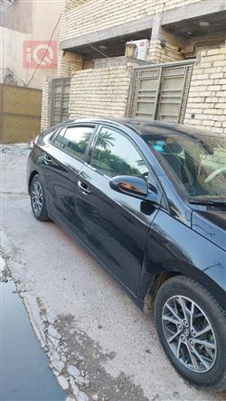 هيونداي ايونك